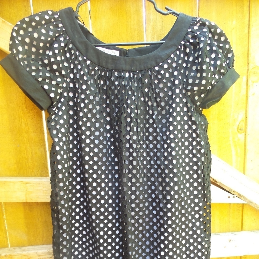 Maggy London Laser Cut Layered Dress Petite Sz 4